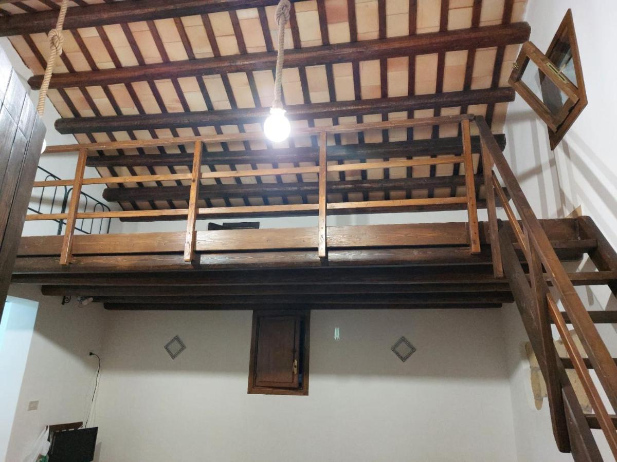 クストナーチLa Casa Di Cofanoアパートメント エクステリア 写真