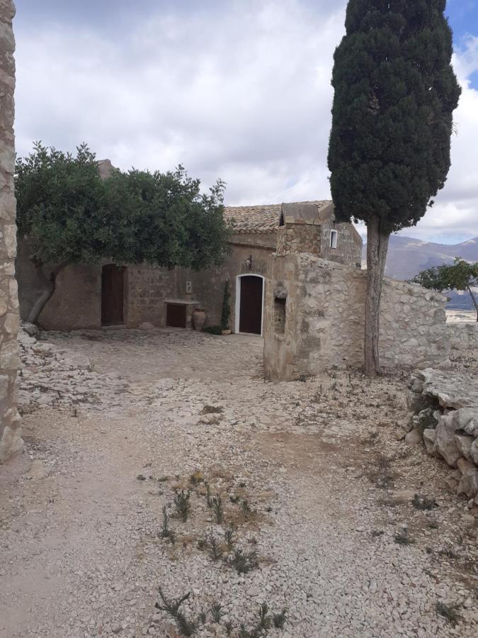 クストナーチLa Casa Di Cofanoアパートメント エクステリア 写真