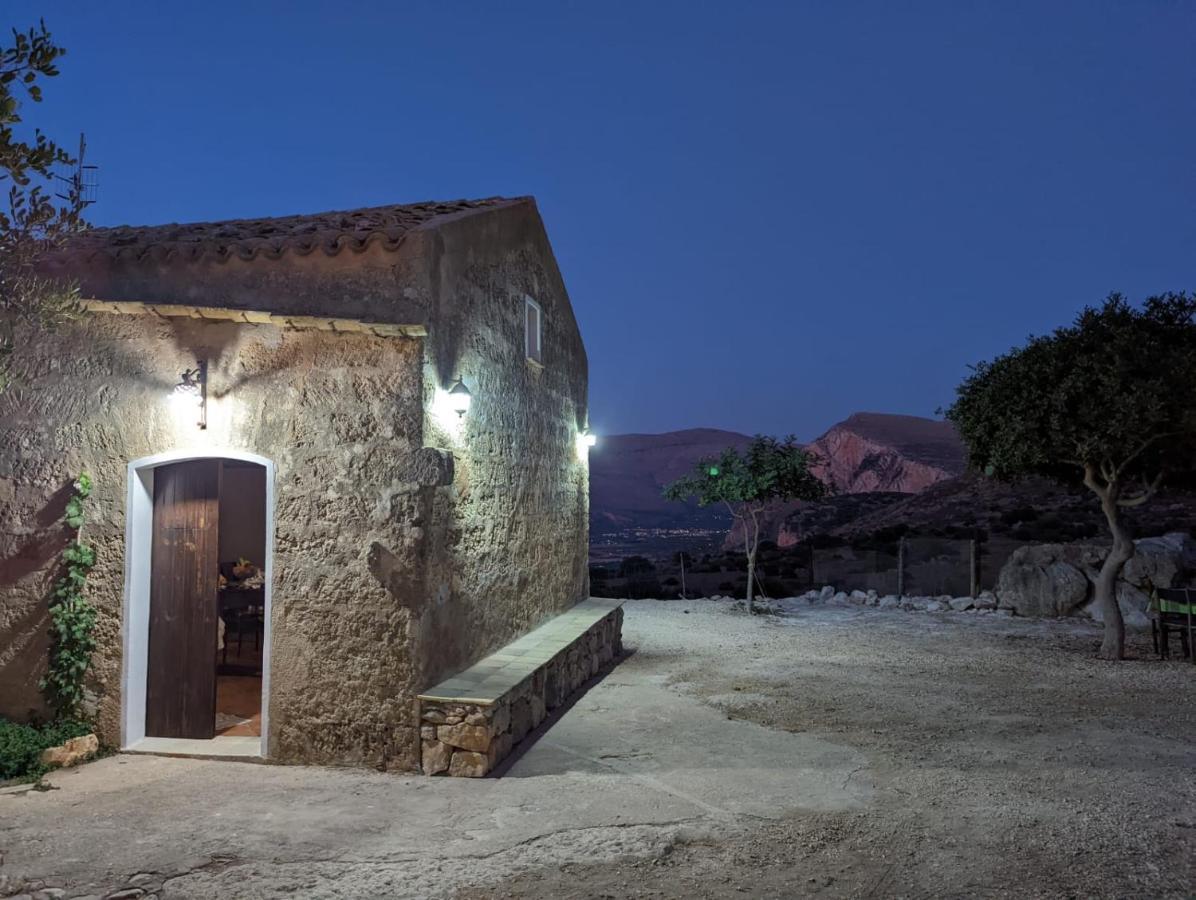 クストナーチLa Casa Di Cofanoアパートメント エクステリア 写真